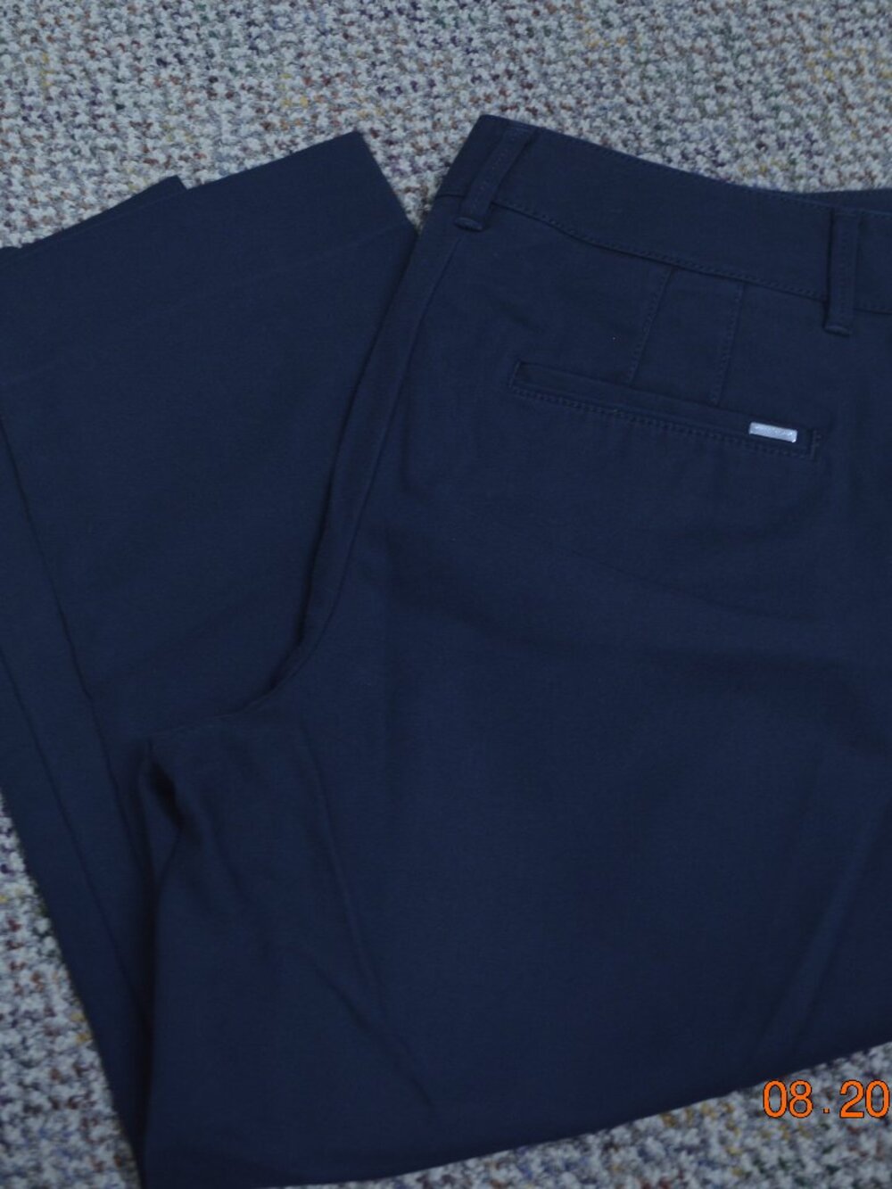 WHBM Perfect Form Womens Black Capri Dress Pants Size 12